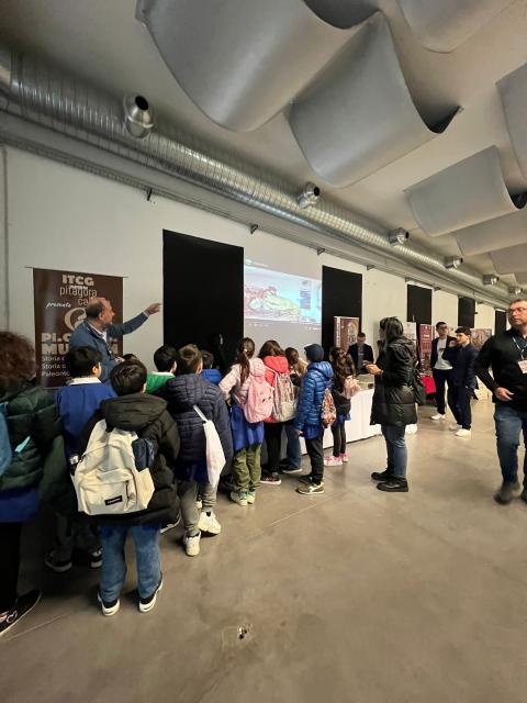 Castrovillari. Il PiCaLab Museum del Pitagora-Calvosa espone al primo Festival della Scienza